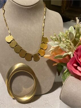 Gold Matte Necklace & Bangle Set